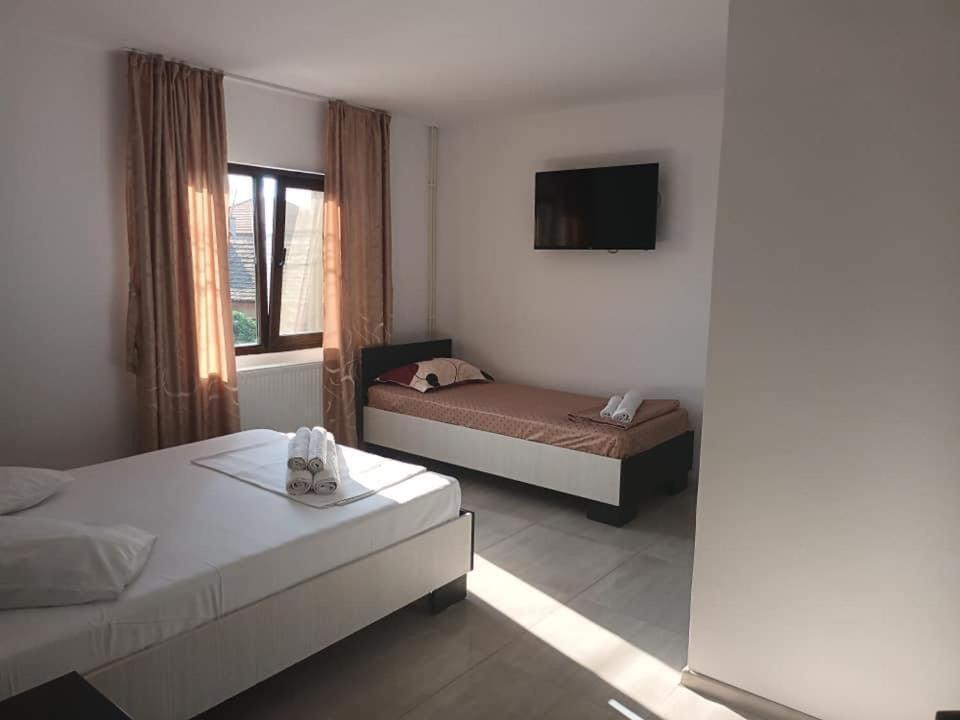 Hotel Vila Maranca Două Mai Esterno foto